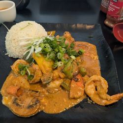 Authentic Vietnamese Pho House - Red Thai Curry