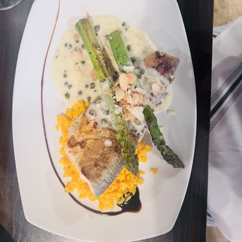 Bistro Mistral - French Near Me - Houston, Texas