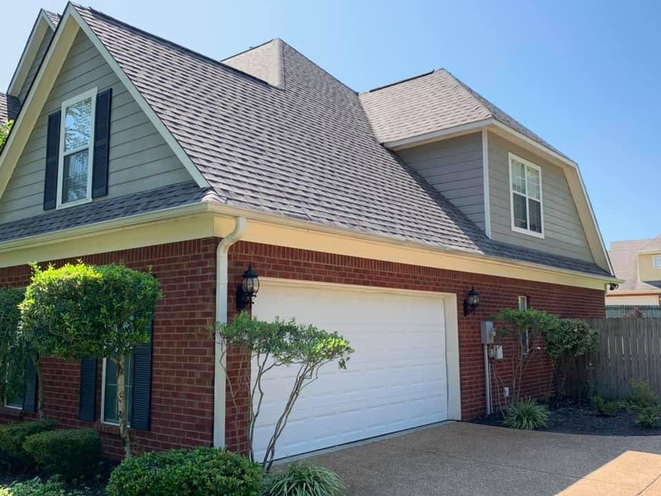 Slide of Desoto Roofing