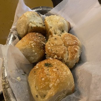 Zuccarelli - Garlic bread - Pizza Near Me - Pompano Beach, Florida