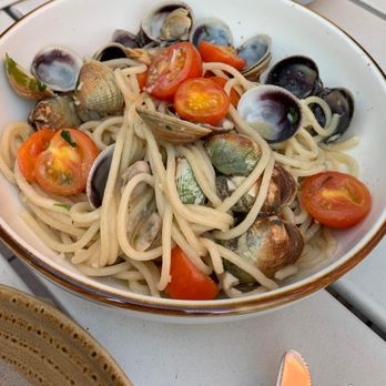 Botte UES - Spaghetti vongole - Italian Near Me - New York, New York Botte UES - Spaghetti vongole - Italian Near Me - New York, New York