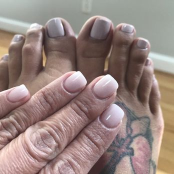 Cosmo Beauty Bar - SnS ombré nails and regular pedicure - Nail Salons Near Me - Washington, DC, District of Columbia Cosmo Beauty Bar - SnS ombré nails and regular pedicure - Nail Salons Near Me - Washington, DC, District of Columbia