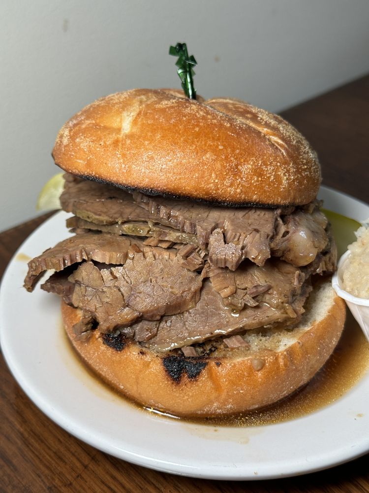 MEETINGHOUSE Updated September 2024 54 Photos & 22 Reviews 2331 E