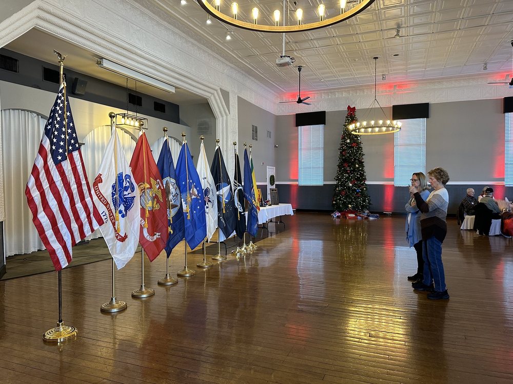 ANDRE’S BANQUETS & CATERING WEST Updated September 2024 18 Reviews