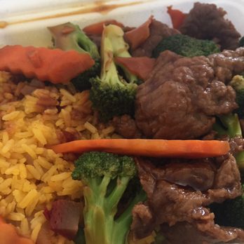 Bamboo Wok - Beef and broccoli lunch special - Chinese Near Me - Tallahassee, Florida