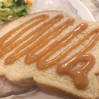 Der Dutchman - That ridiculous peanut butter I was telling you about - American Near Me - Plain City, Ohio Der Dutchman - That ridiculous peanut butter I was telling you about - American Near Me - Plain City, Ohio