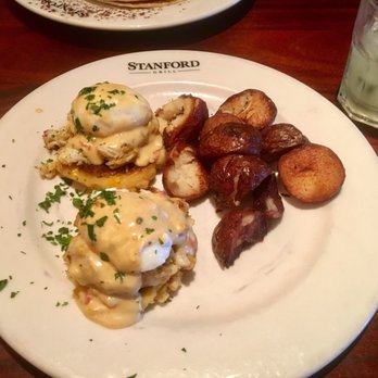 Glenwood's - Crab Benedict... Amazing!! - American Near Me - Columbia, Maryland