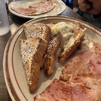 Harvest Moon Restaurant - French toast and ham - Burgers Near Me - Rockford, Washington Harvest Moon Restaurant - French toast and ham - Burgers Near Me - Rockford, Washington