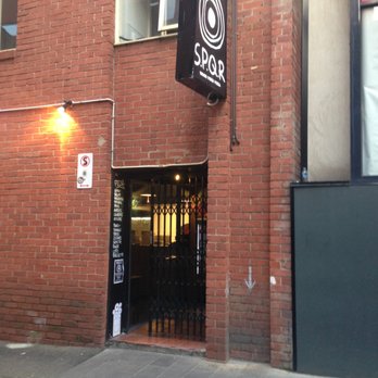 MATTO NAPOLETANO PIZZERIA  - Shopfront - Pizza Near Me - Melbourne, VIC