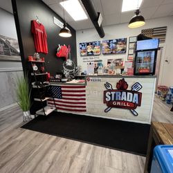 Strada Grill