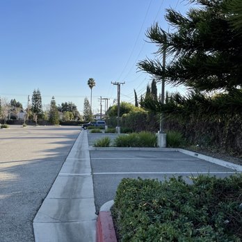 Floor & Decor - Parking lot - Home Decor Near Me - San Gabriel, California Floor & Decor - Parking lot - Home Decor Near Me - San Gabriel, California