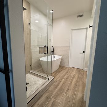 SoCal Bath Works - Primary Bath - General Contractors Near Me SoCal Bath Works - Primary Bath - General Contractors Near Me