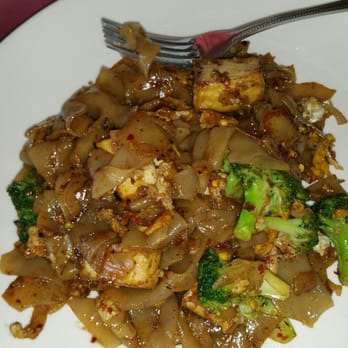 Thai Inbox - Glenview - Pad see eiw. So yummiez - Thai Near Me - Glenview, Illinois Thai Inbox - Glenview - Pad see eiw. So yummiez - Thai Near Me - Glenview, Illinois