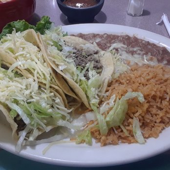 Mariscos El Capitan - a plate of mexican food - Mexican Near Me - Corcoran, California Mariscos El Capitan - a plate of mexican food - Mexican Near Me - Corcoran, California