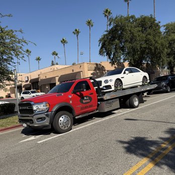 No 1 Towing - Towing Near Me - North Hollywood, California No 1 Towing - Towing Near Me - North Hollywood, California