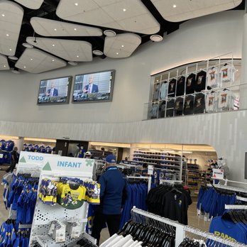 SoFi Stadium - Stadiums & Arenas Near Me - Inglewood, California SoFi Stadium - Stadiums & Arenas Near Me - Inglewood, California