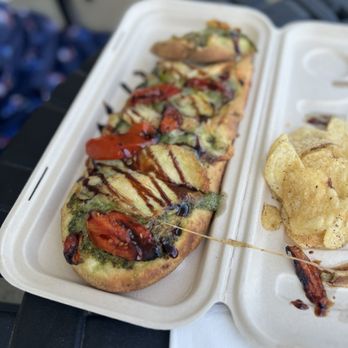 Trump Winery - Pesto Chicken Flatbread with chips - Wineries Near Me - Charlottesville, Virginia Trump Winery - Pesto Chicken Flatbread with chips - Wineries Near Me - Charlottesville, Virginia