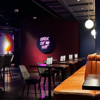 Puttshack - Nashville - Mini Golf Near Me - Nashville, Tennessee