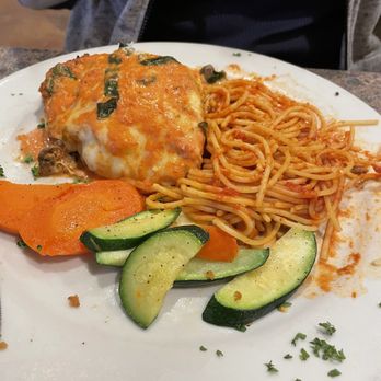 Dominic's Italian Restaurant - Chicken Fantasia - Pizza Near Me - Oceanside, California