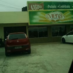 Viena Paes e Doces
