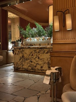 Girafe Restaurant by null