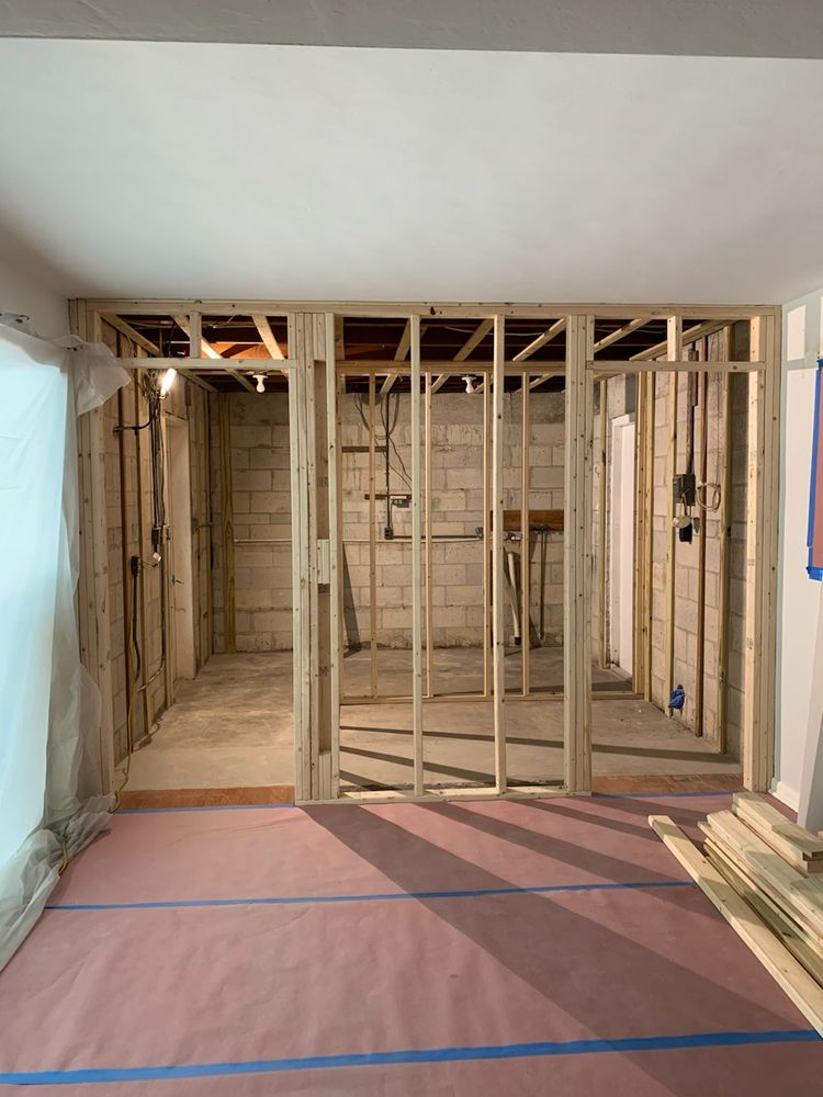 Slide of Supreme Team Handyman Services