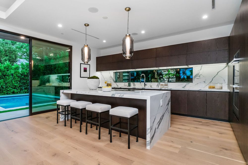 Slide of Decor Home Builders