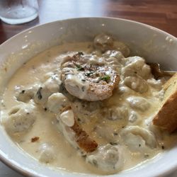 Nonnas Italian Kitchen - I got the gnocchi with chicken.