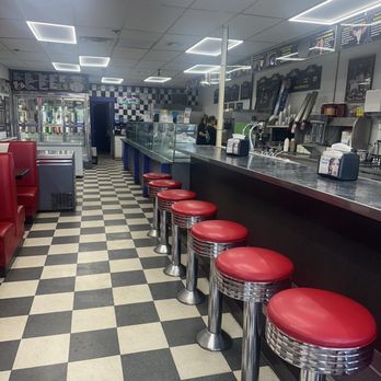 Coyle's Ice Cream - Ice Cream & Frozen Yogurt Near Me - Bay Shore, New York