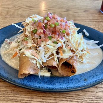 Blue Bird Latin Eatery - Honduran Near Me - Kenner, Louisiana