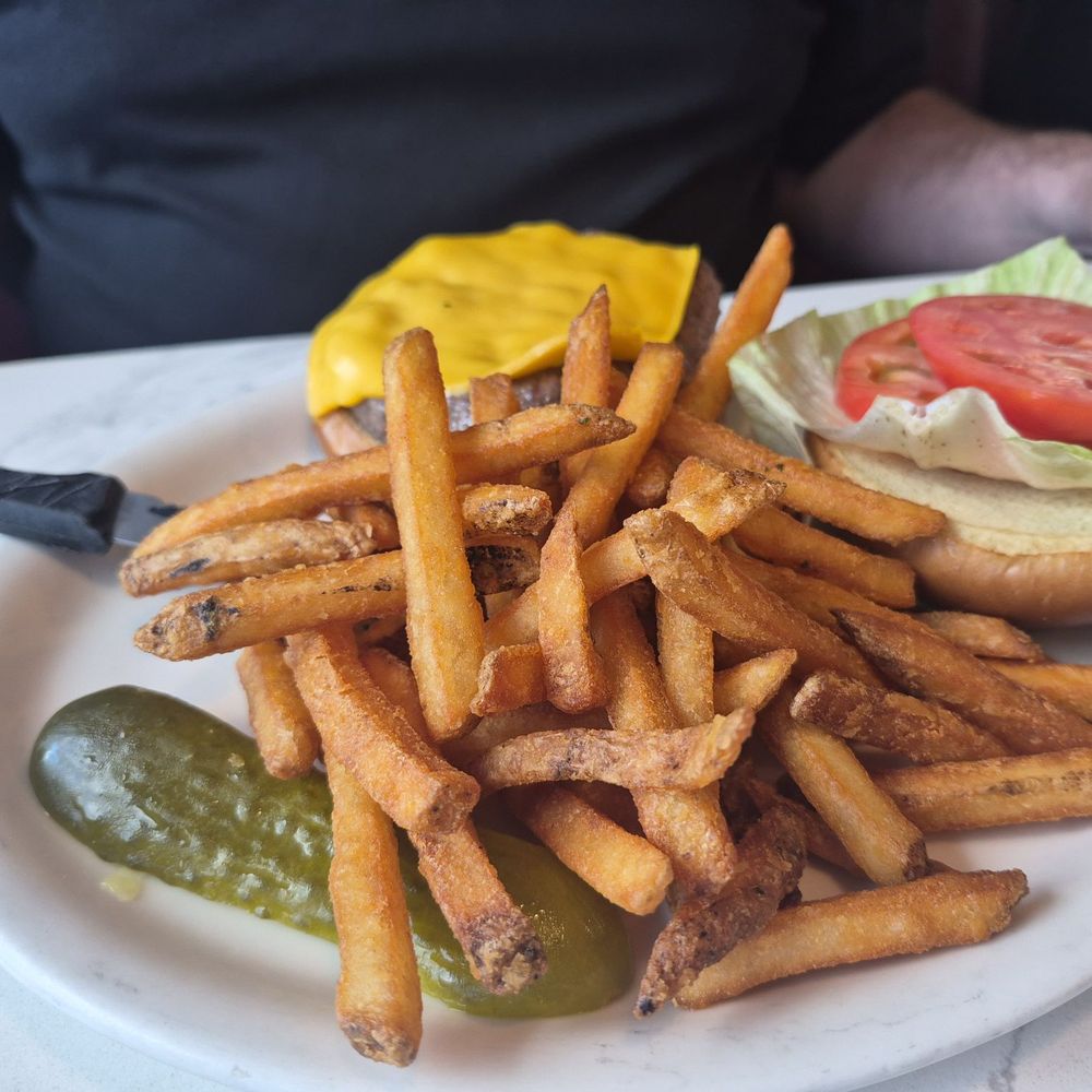 Eagle Cafe - Breakfast & Brunch Near Me - Honolulu, Hawaii Eagle Cafe - Breakfast & Brunch Near Me - Honolulu, Hawaii