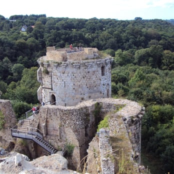 Château De Tonquédec - Vue des tours du chateau de Tonquedec - Arts & Entertainment Near Me - Tonquédec, 22