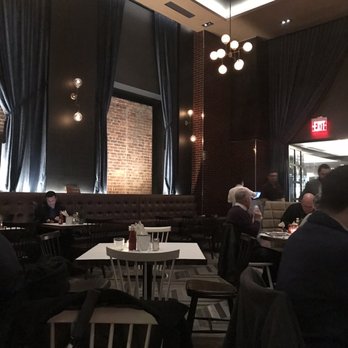 Farm to Burger - Lighting a bit too dark for a burger joint - Burgers Near Me - New York, New York