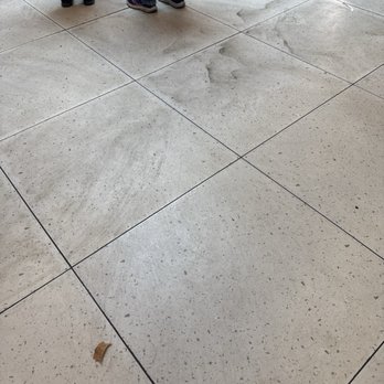 Ume Tea - Dirty floor - Bubble Tea Near Me - Mountain View, California Ume Tea - Dirty floor - Bubble Tea Near Me - Mountain View, California