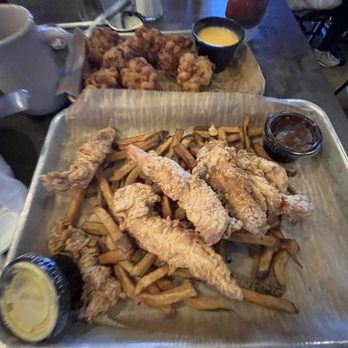 Pat and Gracie's - American Near Me - Columbus, Ohio Pat and Gracie's - American Near Me - Columbus, Ohio