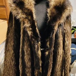 Mak's Fur Service