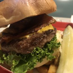 Bacon cheeseburger Bacon cheeseburger