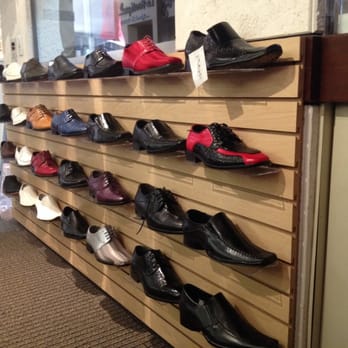 Men's District - Large selection of shoes. - Men's Clothing Near Me - El Cajon, California