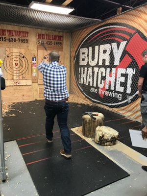 Bury The Hatchet Axe Throwing Philadelphia by null