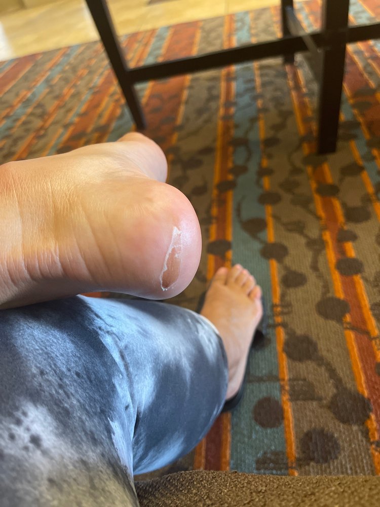 DELUXE NAILS Updated October 2024 1200 Lowes Blvd, Killeen, Texas