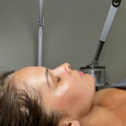 SkinRehab - After Facial Glow - dermaplaning + oxygen treatment