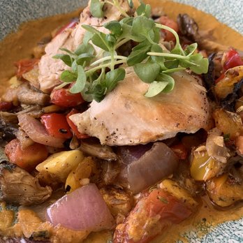 Lamplight Lounge - Chx Ratatouille - New American Near Me - Anaheim, California