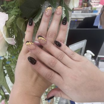 M Stella Nail Bar - Almond dip powder nails with gold design - Nail Salons Near Me - Burleson, Texas M Stella Nail Bar - Almond dip powder nails with gold design - Nail Salons Near Me - Burleson, Texas