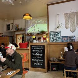 Fat's Fried Chicken & Waffles - Inside