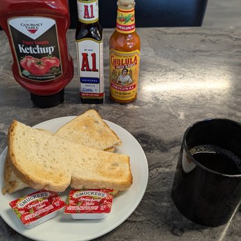 SB Sunshine Cafe - Sourdough toast and coffee - Breakfast & Brunch Near Me - Goleta, California SB Sunshine Cafe - Sourdough toast and coffee - Breakfast & Brunch Near Me - Goleta, California
