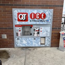 QuikTrip - Ice and water station...built into wall