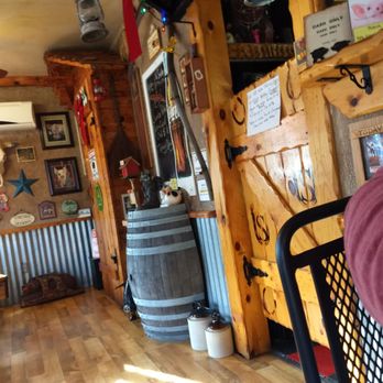 Smokey's Southern BBQ - Barbeque Near Me - Chesterton, Indiana Smokey's Southern BBQ - Barbeque Near Me - Chesterton, Indiana