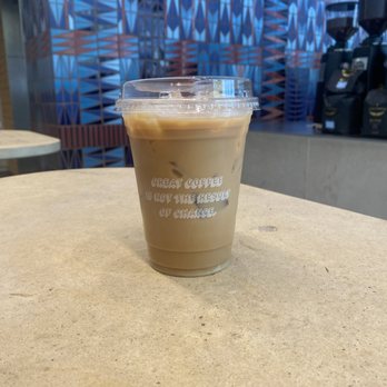 Intelligentsia Coffee - Avena Latte - Coffee & Tea Near Me - Austin, Texas Intelligentsia Coffee - Avena Latte - Coffee & Tea Near Me - Austin, Texas