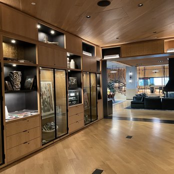 The Shay Hotel - lobby to elevator - Hotels Near Me - Culver City, California The Shay Hotel - lobby to elevator - Hotels Near Me - Culver City, California