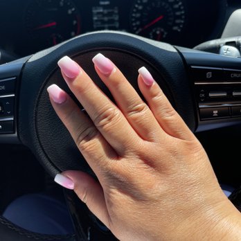 Sunflower Nails Plus - Pink ombré nails. Love it. - Nail Salons Near Me - San Diego, California Sunflower Nails Plus - Pink ombré nails. Love it. - Nail Salons Near Me - San Diego, California